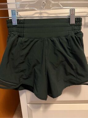 lululemon athletica Women's Athletic Shorts - Forest Green Hottie Hots!